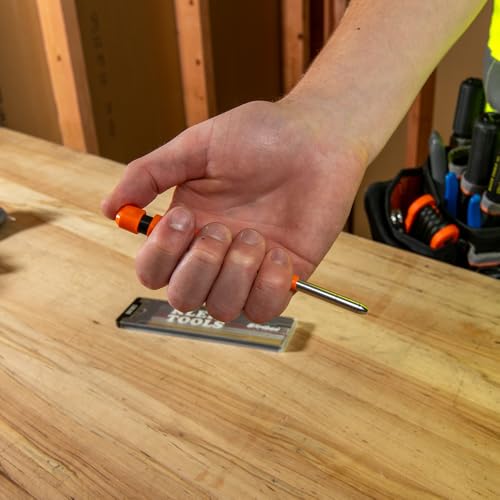 Klein Tools 86501 Skribes 2.8 mm Mechanical Carpenter Pencil with Built-In Sharpener, 4 Refills, and Deep Hole Marking for Woodworking and Construction - style: Carpenter Pencil