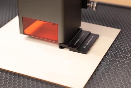 Honeycomb Laser Bed 500×500mm Honeycomb Working Panel for Heat Dissipation and Desktop-Protecting, Honeycomb Working Table with Aluminum Panel for Most Laser Cutter - size: Honeycomb 550