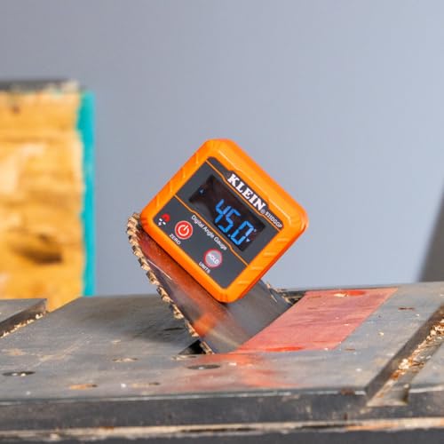 Klein Tools 935DGGP Digital Angle Finder with Strong Magnetic Base