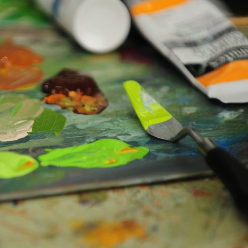 Liquitex Professional Freestyle Small Painting Knife, No. 10 - size: Small, style: No. 10